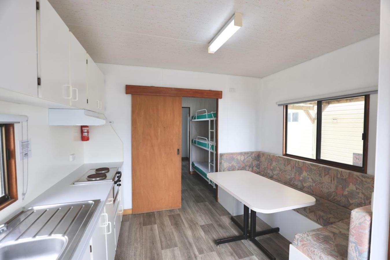 Sea Vu Caravan Park Robe Exterior photo