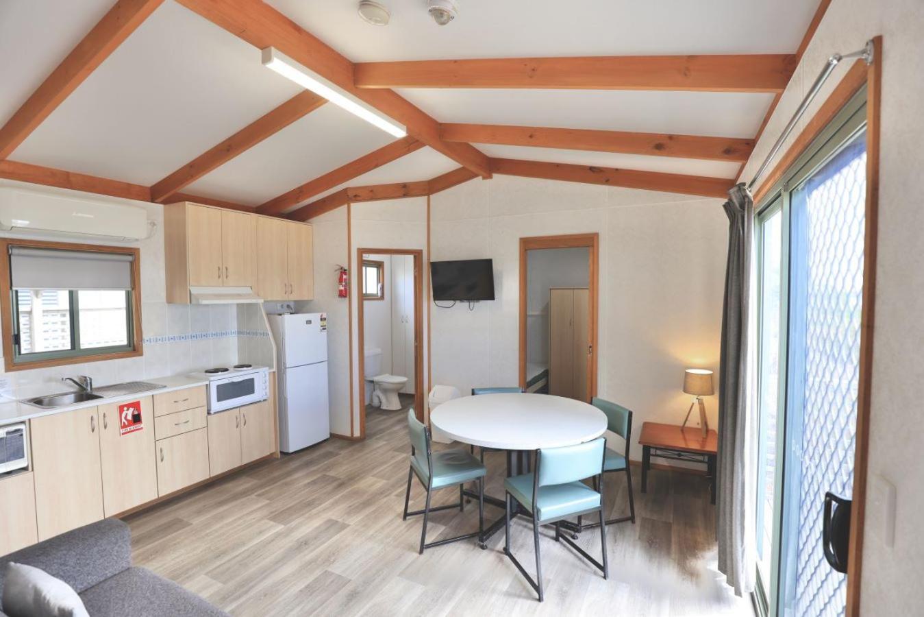 Sea Vu Caravan Park Robe Exterior photo