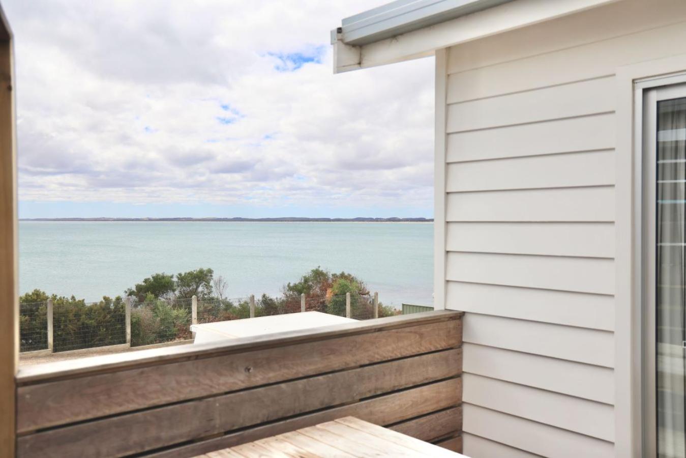 Sea Vu Caravan Park Robe Exterior photo
